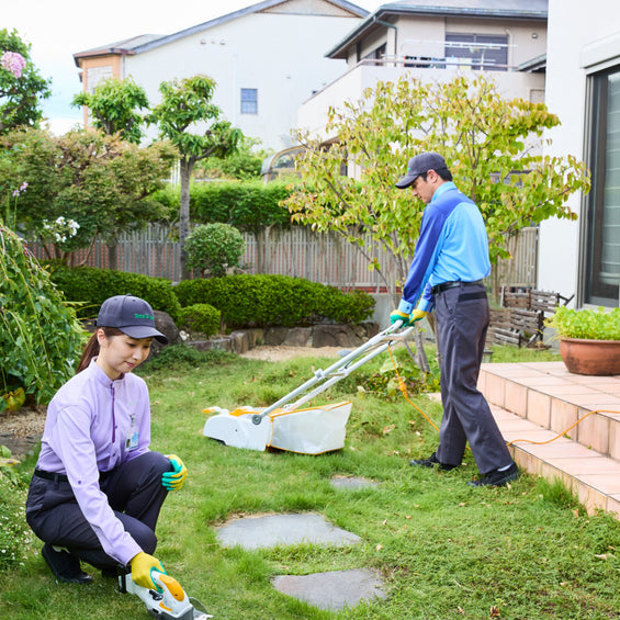 お庭をキレイにサービス